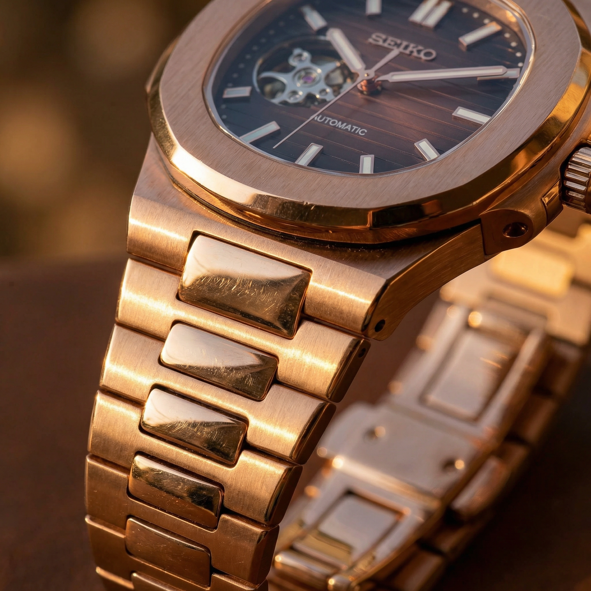 Mod Nautilus Open Heart Rose Gold Chocolate